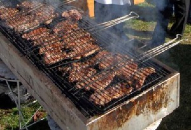 Τσικνοπέμπτη στο Αγρίνιο