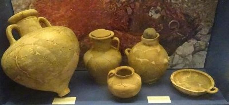 ΔΙΕΞΟΔΟΣ: Συνεχίζεται η έκθεση  "Διαχρονικό Ταξίδι στην Ιόνια Οδό - Ο Θησαυρός των Ευρημάτων της"