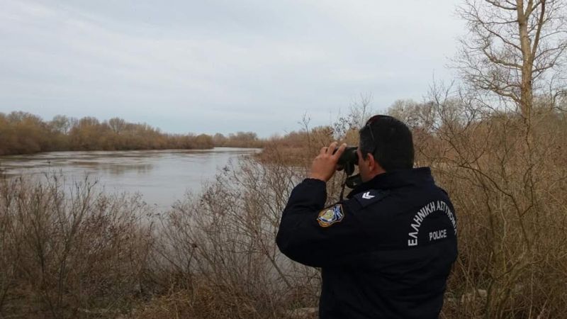 Τι κάνουν στα σύνορα οι «άγνωστοι» φρουροί του Έβρου