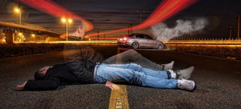 Xάνει το σφυγμό του για 45 λεπτά! - Όταν ξυπνάει αποκαλύπτει το μυστικό της μετά θάνατο ζωής... (βίντεο)