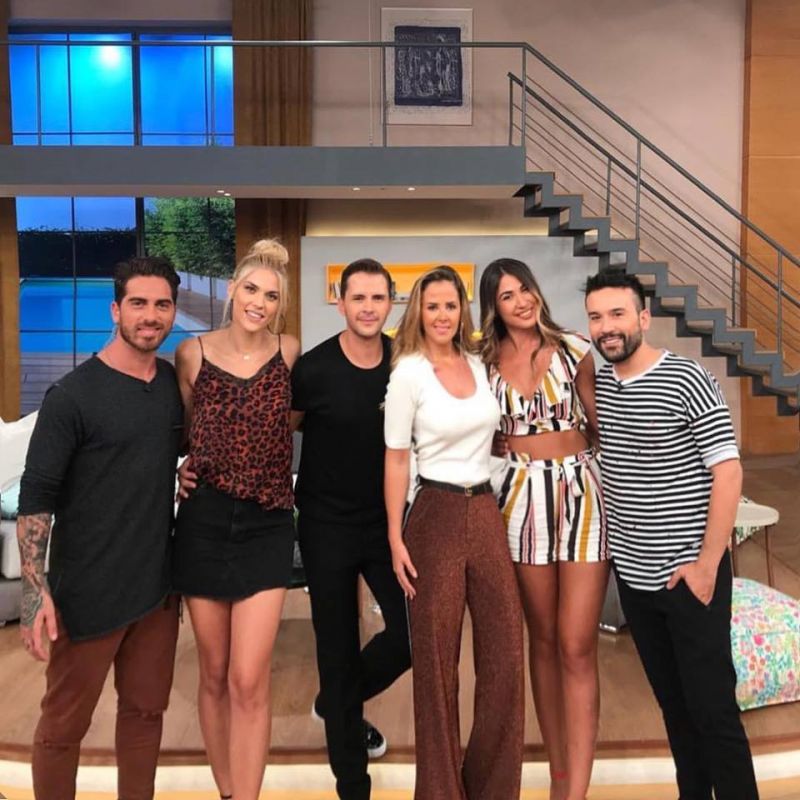 Η Αγρινιώτισσα Φανή Δρακοπούλου στην πρώτη κοινή τηλεοπτική της εμφάνιση με τον Αδερφό της Ανδρέα Δρακόπουλο