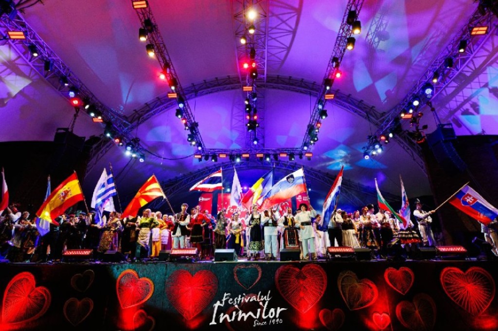 Παραστάσεις στην Τιμισοάρα της Ρουμανίας πραγματοποίησε το Χορευτικό τμήμα του Δήμου Αγρινίου