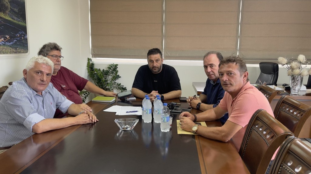 Συνάντηση εργασίας για τις ζημιές από τη χαλαζόπτωση και τα έντονα καιρικά φαινόμενα στη ΠΕ Αιτωλοακαρνανίας