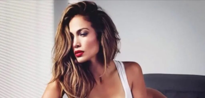 Η Τζένιφερ Λόπεζ με εσώρουχα και οι Έλληνες οδηγοί σε… αναστάτωση