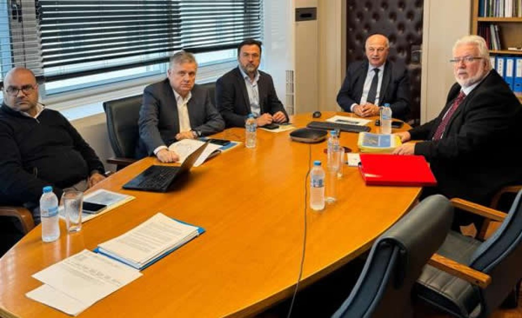 Σύσκεψη ΥπΑΑΤ, Κώστα Τσιάρα με Περιφερειάρχες: Στο επίκεντρο το πρόγραμμα των 600 εκατ. ευρώ για τα μεγάλα αρδευτικά έργα • Έτοιμη η πρόσκληση για να αποσταλεί στις Περιφέρειες