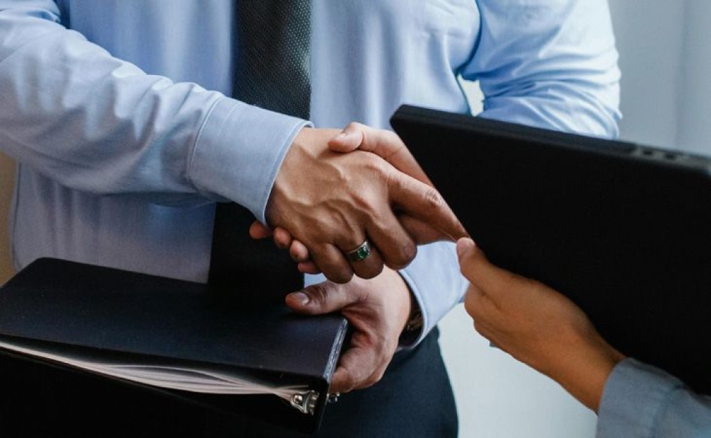 Εταιρεία αναζητά εργατοτεχνίτη με εμπειρία