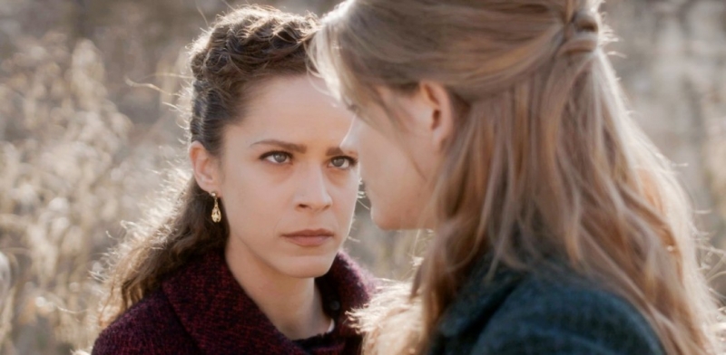 Άγριες Μέλισσες: Η Δρόσω στέλνει… εξώδικο στην Ασημίνα