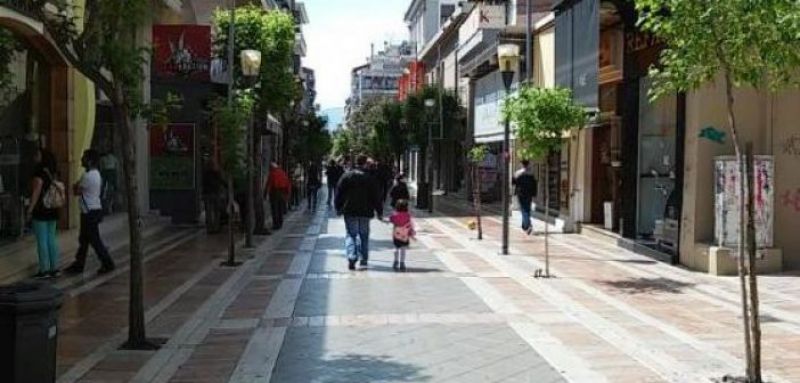 Εμπορικός Σύλλογος Αγρινίου: «Διχάζει» το πενθήμερο