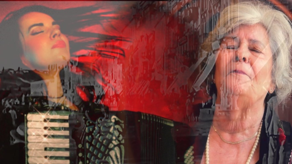 Νέο video-clip για τη Σμύρνη με Μαριώ &amp; Ζωή Τηγανούρια (video)