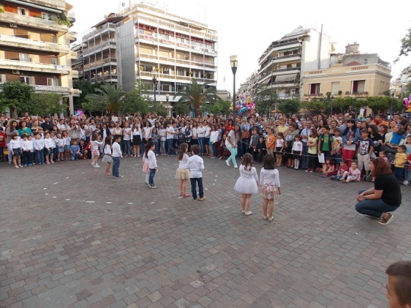 Αγρίνιο:Σε εξέλιξη το 2ο Αντάμωμα χορευτικών ομάδων σχολικών μονάδων