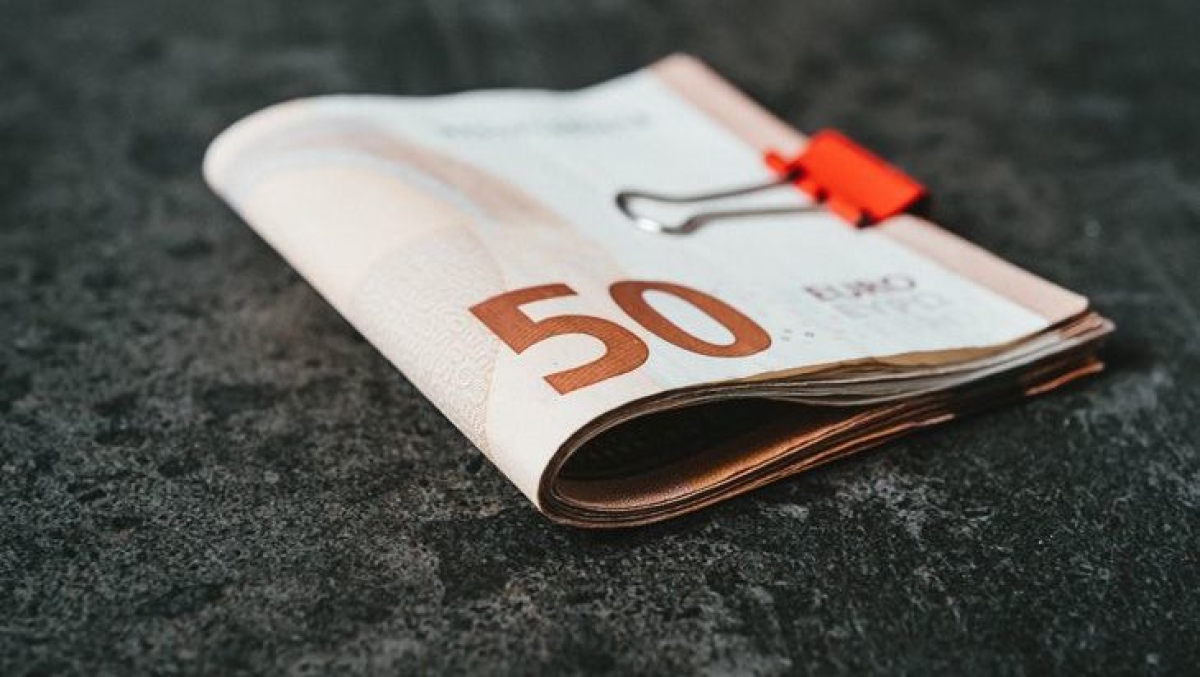 Συντάξεις χηρείας: Πότε θα μειωθούν, σε ποιους θα κοπούν