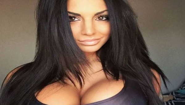 Το βαρύ...πυροβολικό της Libby Powell (φωτο)