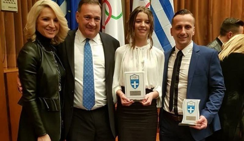 Δ. Μπιτσικώκου και Ν. Κακαρέλης του Α.Σ. «Θησέας» βραβεύθηκαν παρουσία Παυλόπουλου (φωτο)