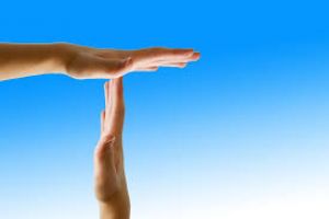 ΤΑΪΜ - ΑΟΥΤ !