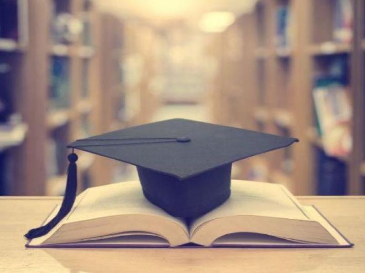 Ζητούνται πτυχιούχοι για διδακτορικό ή μεταπτυχιακό στη Λαογραφία