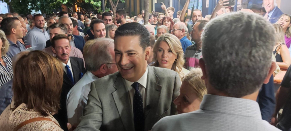 Αγρίνιο: Αγιασμός στο εκλογικό κέντρο του Γ. Παπαναστασίου (εικόνες)