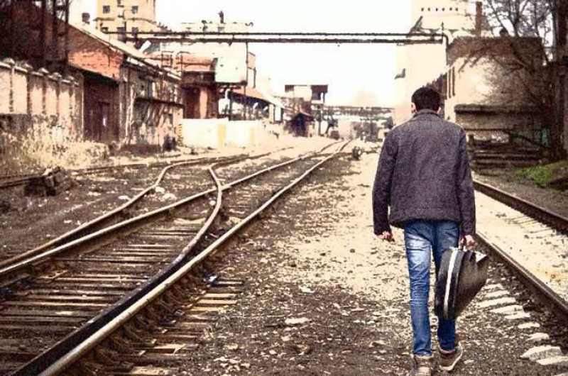 Πώς να πάρουμε πίσω τις ζωές μας;