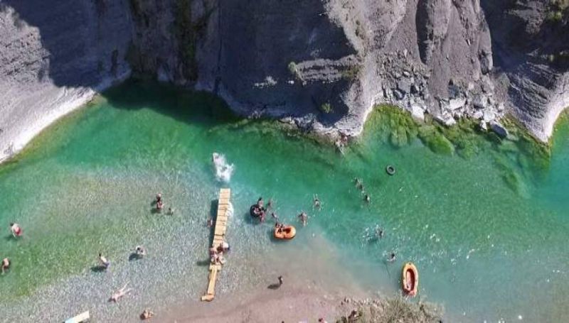 Ξενάγηση στις &#039;&#039;μαγικές&#039;&#039; παραλίες του Αχελώου (φωτό)