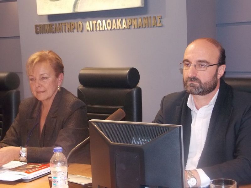 Επιτυχημένη παρουσίαση για το βιβλίο του Δημ. Αρβανίτη «ο έρωτας σκοτώνει και του πάει» (φωτο)