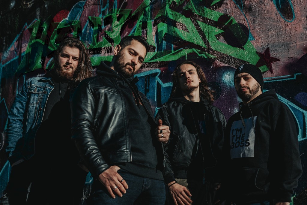 HELLPASS - Νέο βιντεοκλίπ &quot;Light in The Dark&quot; από τον δίσκο &quot;Gates of War&quot;