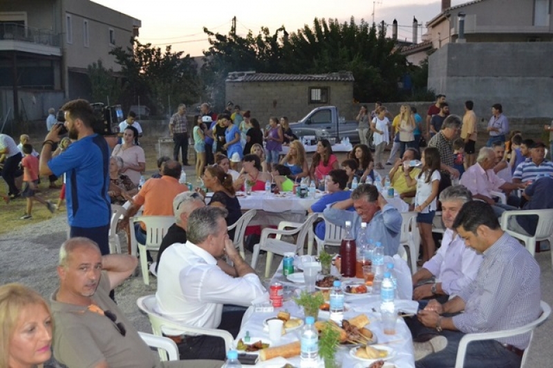 Γιορτή στο Λαχανόκηπο Αγρινίου (φωτό, βίντεο)