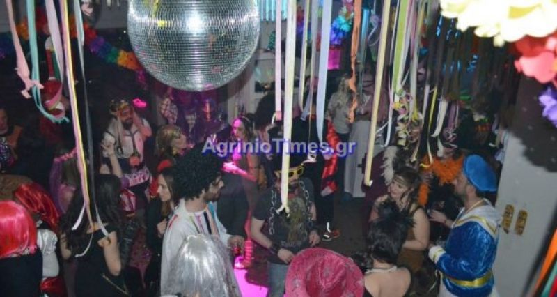 Αγρινιώτικο Μασκέ πάρτυ 2017 (Αποκλειστικό φωτορεπορτάζ με το φακό του Agriniotimes.gr)