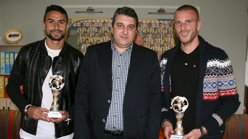 Απονομή βραβείων σε Πάουλο και Παπάζογλου