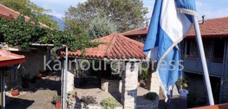 Η Ιερά Μονή Βλοχού (φωτο)