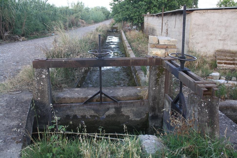 Ανακοίνωση ΤΟΕΒ Καλυβίων για πρόσληψη εποχικού προσωπικού