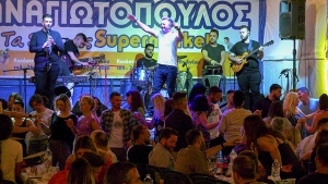 Χορεύοντας μέχρι τις Πρωινές Ώρες | Ο Βελισσάρης στο Πιο Ζωντανό Πανηγύρι του Καλοκαιριού! (Βίντεο)