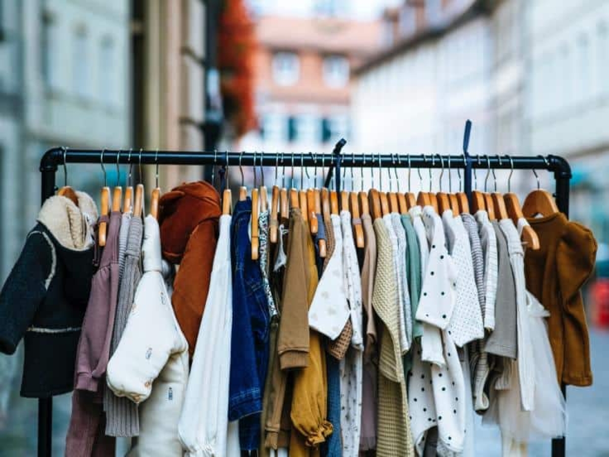 Ζητείται πωλήτρια σε κατάστημα παιδικών ενδυμάτων στο Αγρίνιο