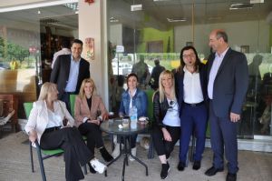 Σε Αγία Βαρβάρα, Αγία Παρασκευή, Καστανούλα, Κερασιά, Σιτόμενα  Σκουτερά,  Καμαρούλα και Άγιο Νικόλαο ο Γιώργος Παπαναστασίου