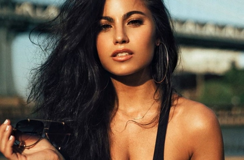 Αναστατώνεται ολόκληρο το Instagram κάθε φορά που η Monica Alvarez ανεβάζει μια καινούρια φωτογραφία [φωτό]