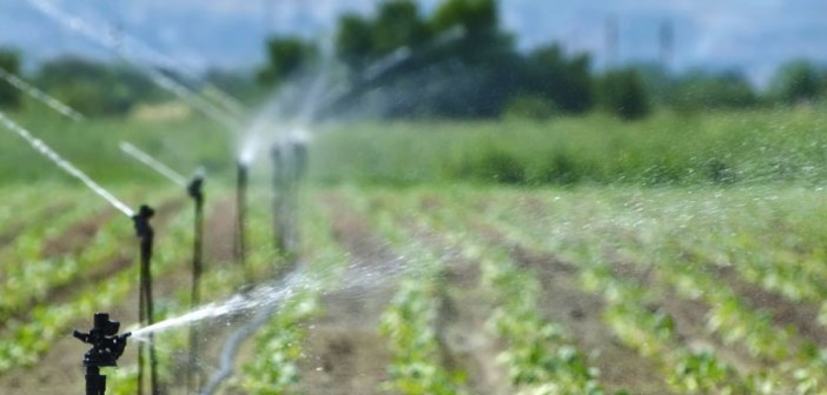 Ζητούνται δύο εργάτες για τη συντήρηση του υπόγειου δικτύου από τον Τ.Ο.Ε.Β. Νεοχωρίου