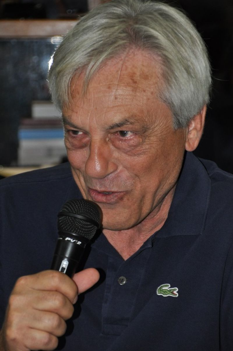 Παρουσιάστηκε «Η περί φύσεως διδασκαλία του Αριστοτέλη» στο βιβλιοπωλείο Αλ. Μοσχονά(φωτό-βίντεο)