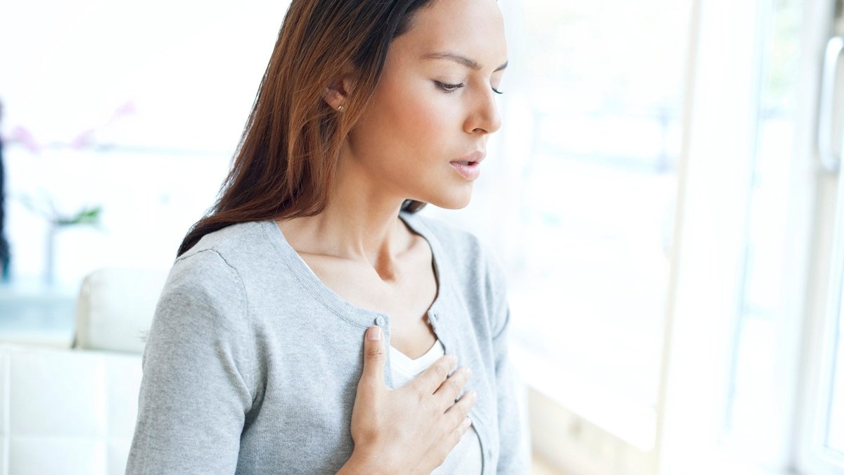 Κρίση πανικού: Πέντε απλές κινήσεις για να την αντιμετωπίσετε και να την ξεπεράσετε