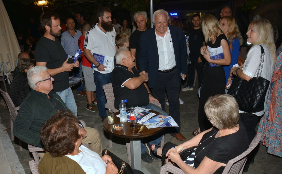 Επίσκεψη του Θανάση Λύρου στο Ευηνοχώρι