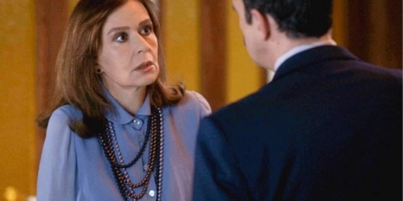 Άγριες Μέλισσες: Η Ανέτ ένα βήμα πριν τα διαλύσει όλα