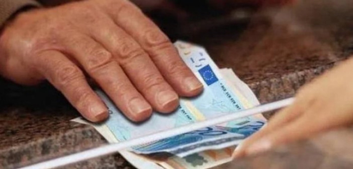 Συντάξεις Ιουλίου: Ξεκίνησαν σήμερα οι καταβολές τους – Οι ημερομηνίες πληρωμής ανά Ταμείο