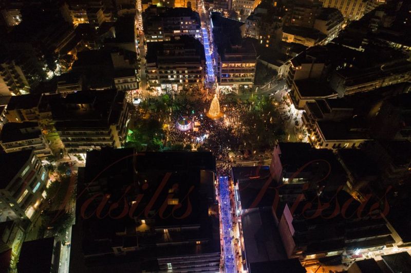 Ένα μαγικό βίντεο για το χριστουγεννιάτικο Αγρίνιο