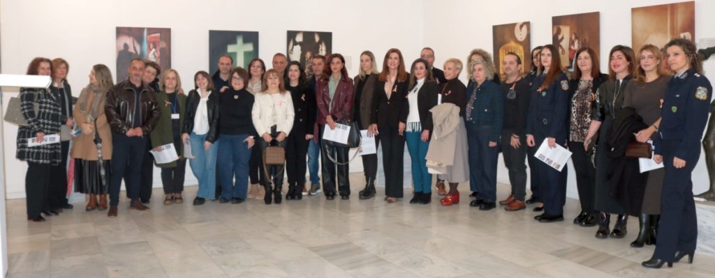 Αγρίνιο: Φωτογραφική έκθεση του Αντώνη Χαμαλέτσου για τις μορφές βίας κατά των γυναικών