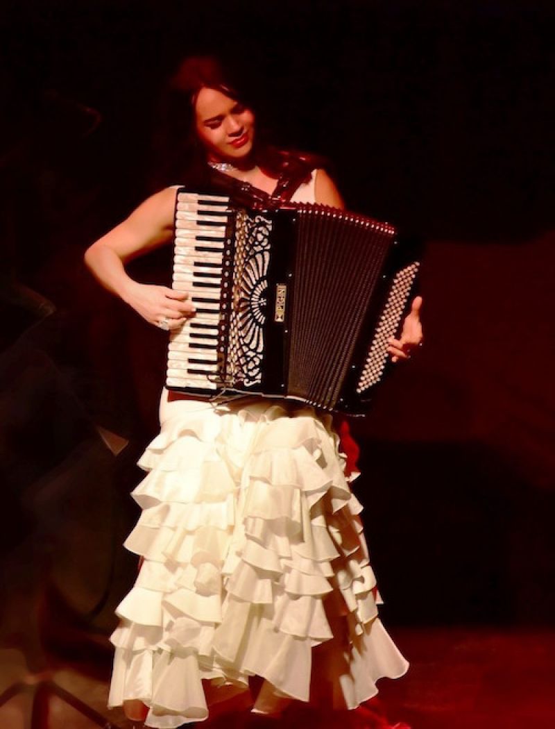 Ζωή Τηγανούρια Live στο Λονδίνο