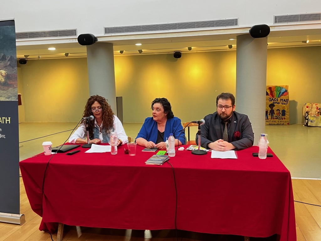 Η Λιάνα Κανέλλη παρουσίασε το βιβλίο «Αντιγόνη στη Χάγη» με αναφορά στα παιδικά χρόνια της μητέρας της στο Αγρίνιο