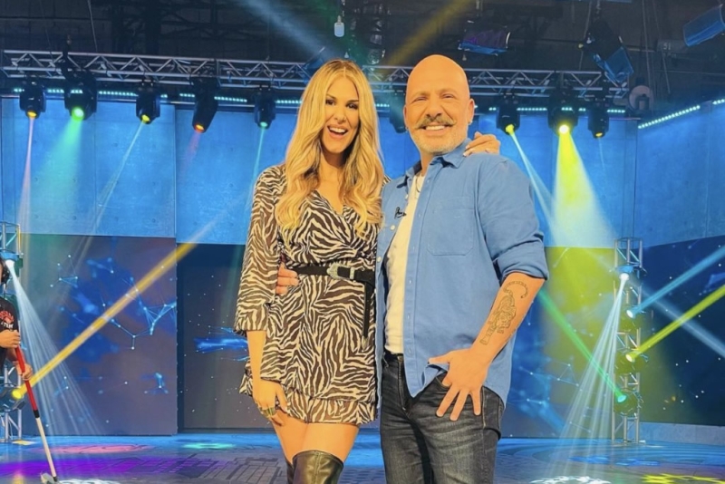 Η Ρενέ Αγέρη τρελαίνει το ΤΙΚΤΟΚ και τον Νίκο Μουτσινά με το «Ακυβέρνητο καράβι» της!