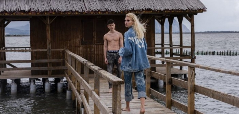 Ταξιδεύουμε με τη Diesel στο ατμοσφαιρικό Μεσολόγγι