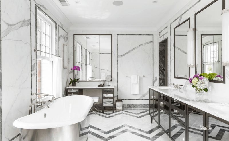 Συμβουλές για την διακόσμηση μπάνιου, την ανακαίνιση μπάνιου, τα κατάλληλα υλικά για το πάτωμα και πολλά ακόμη.