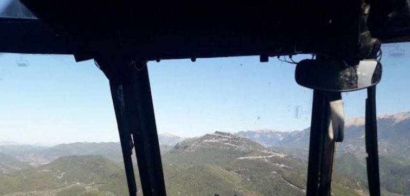 Πτήση με «Σινούκ» πάνω από τον Βλοχό και το Καινούριο! (φωτο - βιντεο)