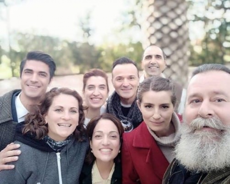 Άγριες Μέλισσες: Ευχές για «Καλό Πάσχα» μέσα από το Διαφάνι