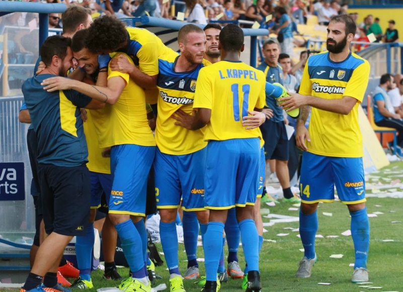 To Gazzeta.gr γράφει για τον Φώτη Κωστούλα και τον Παναιτωλικό