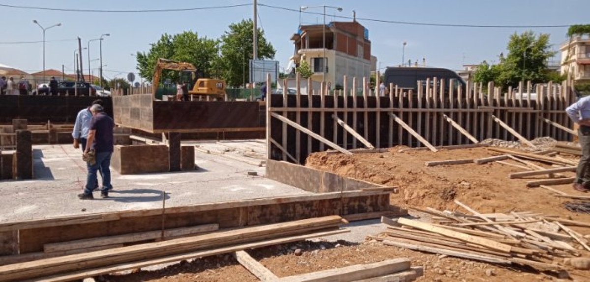 Αγρίνιο: Γιατί δεν υπάρχουν οικόπεδα για σχολεία; – “‘Ομηρος” του Γενικού Πολεοδομικού Σχεδίου η πόλη